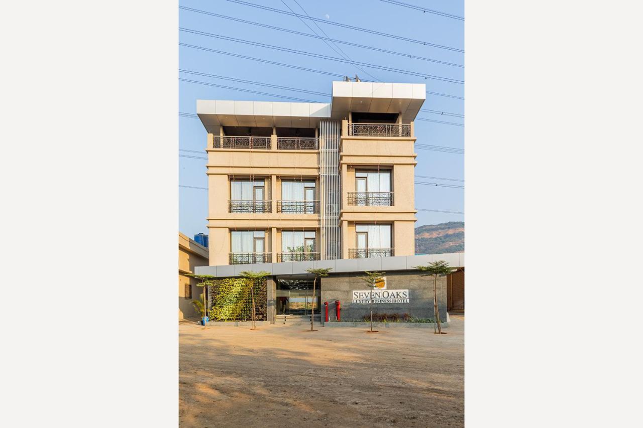 Hotel Seven Oaks Navi Mumbai Esterno foto