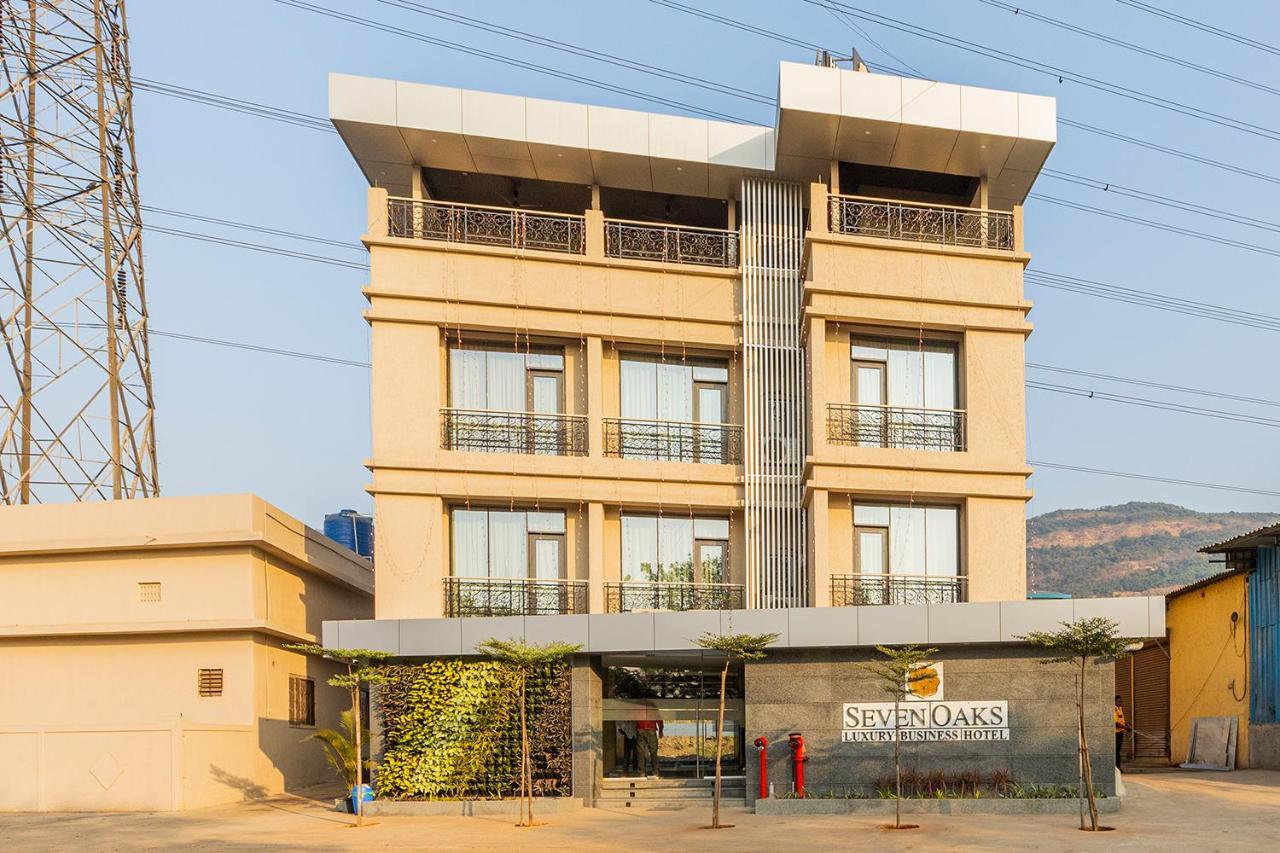 Hotel Seven Oaks Navi Mumbai Esterno foto